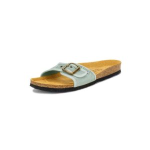 Footwear 4
