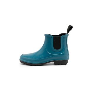 Footwear 40